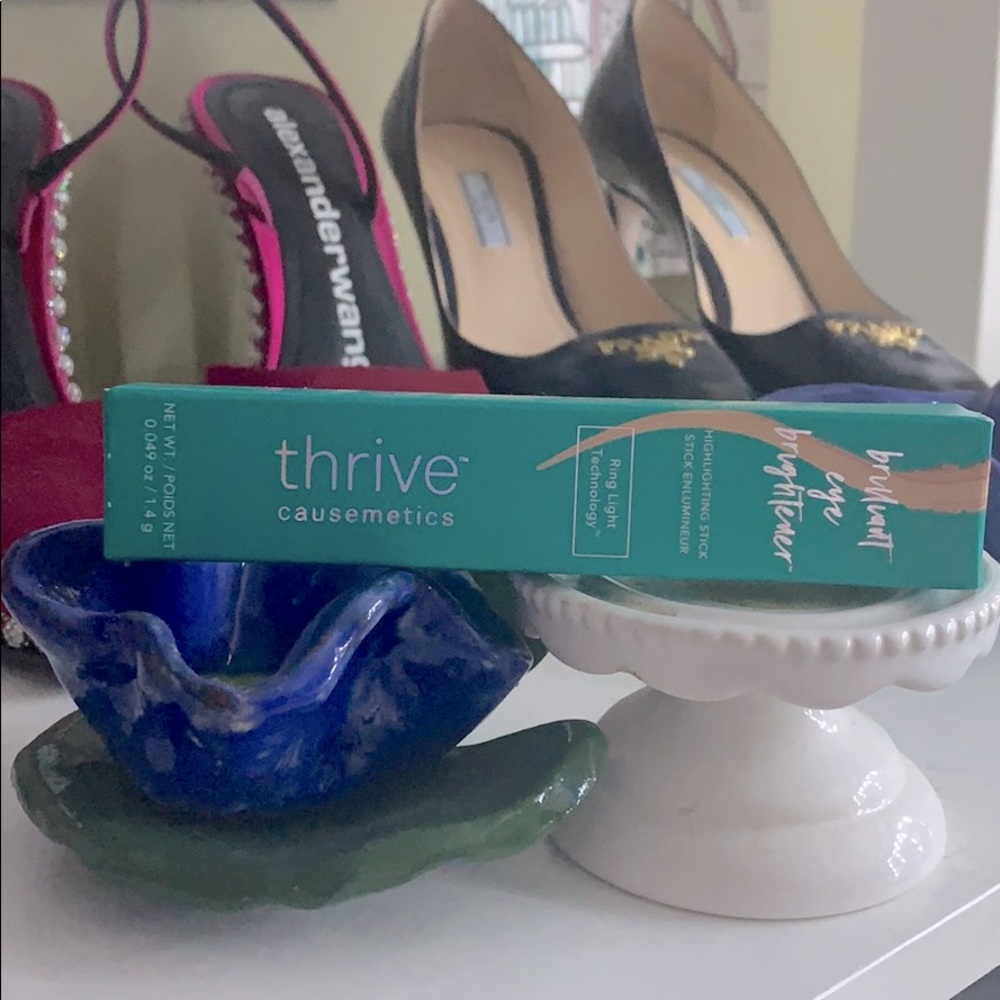 Thrive brilliant eye brightener NEW